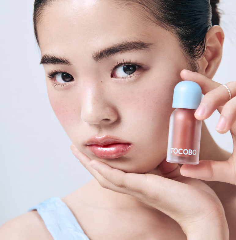 Tocobo Juicy Berry  Plumping Lip Oil (Pre-orden)